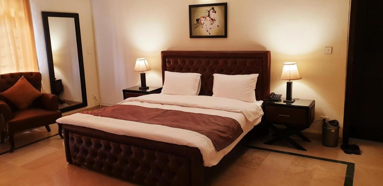 Reina Boutique Hotel - G6 Islamabad Exterior photo