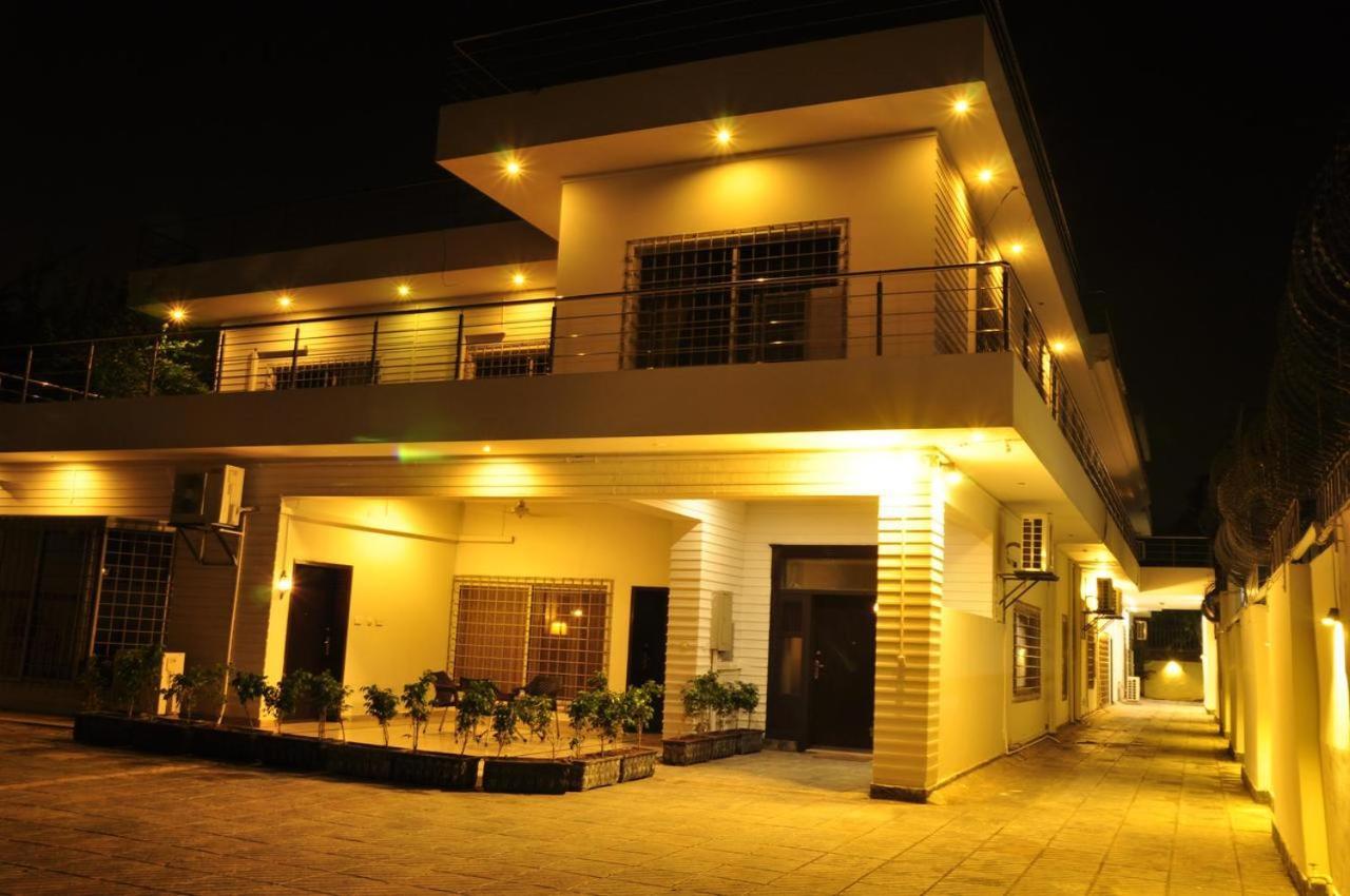Reina Boutique Hotel - G6 Islamabad Exterior photo